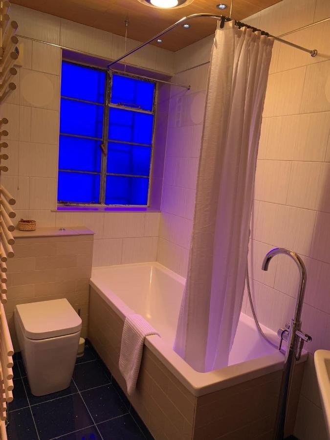 Beautiful Quality Apartment In Camden Town 伦敦 外观 照片